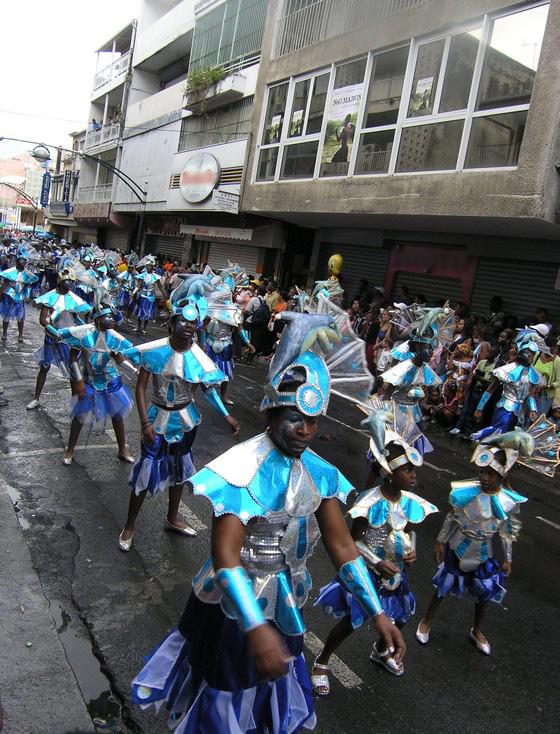 Le défilé du carnaval dans les rues de Pointe-à-Pitre